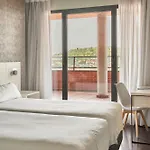 Rice Bulevar Hotel 3*