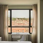Rice Bulevar Hotel 3*