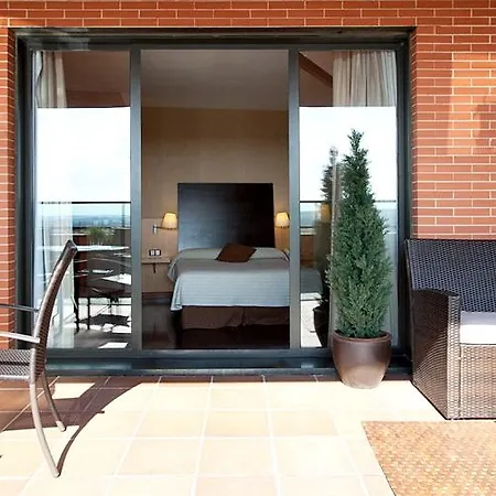 Rice Bulevar Hotel 3*