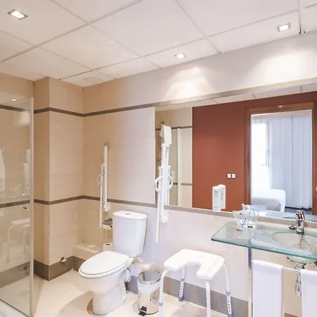 Rice Bulevar Hotel 3*