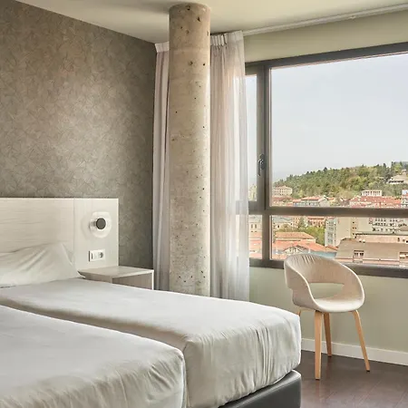 Rice Bulevar Hotel 3*