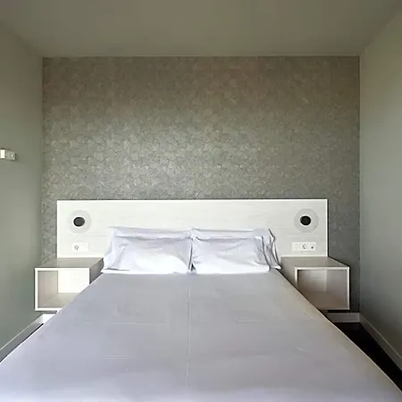 Rice Bulevar Otel Burgo