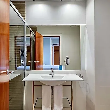 Otel Rice Bulevar Burgo