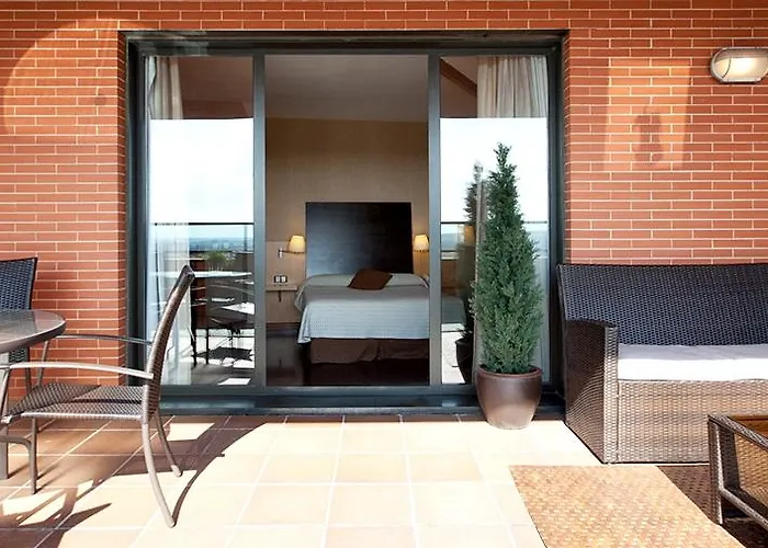 Rice Bulevar Hotel 3*