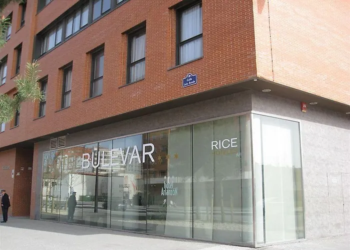 Rice Bulevar Hotel